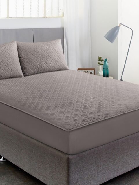 Luxury Waterproof Fitted Sheet with Pillow*dyed ( 1 Fitted sheet+ 2 Pillow )